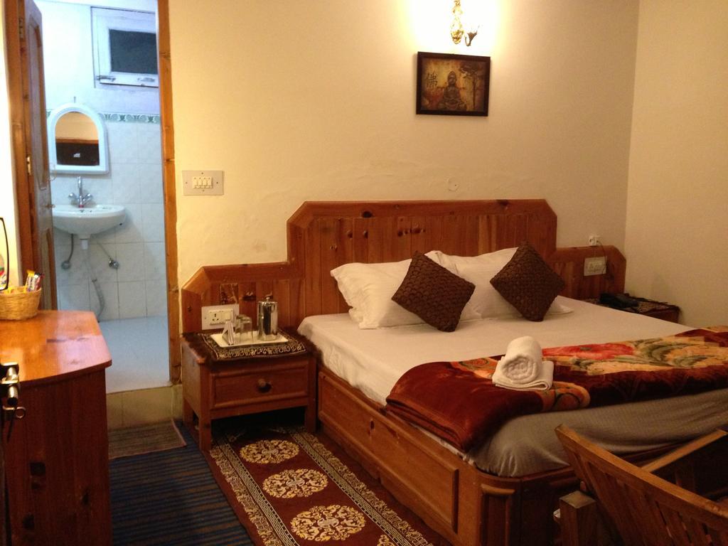 Akash Hills Hotel Manali  Exterior photo