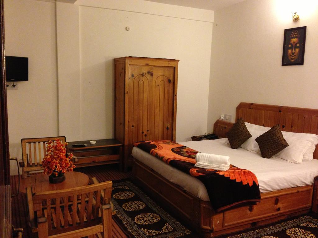 Akash Hills Hotel Manali  Exterior photo